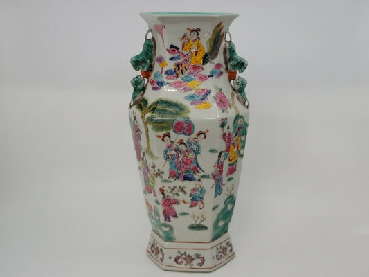 CHINESE FAMILLE ROSE PORCELAIN PAINTED HEXAGONAL SHAPE VASE